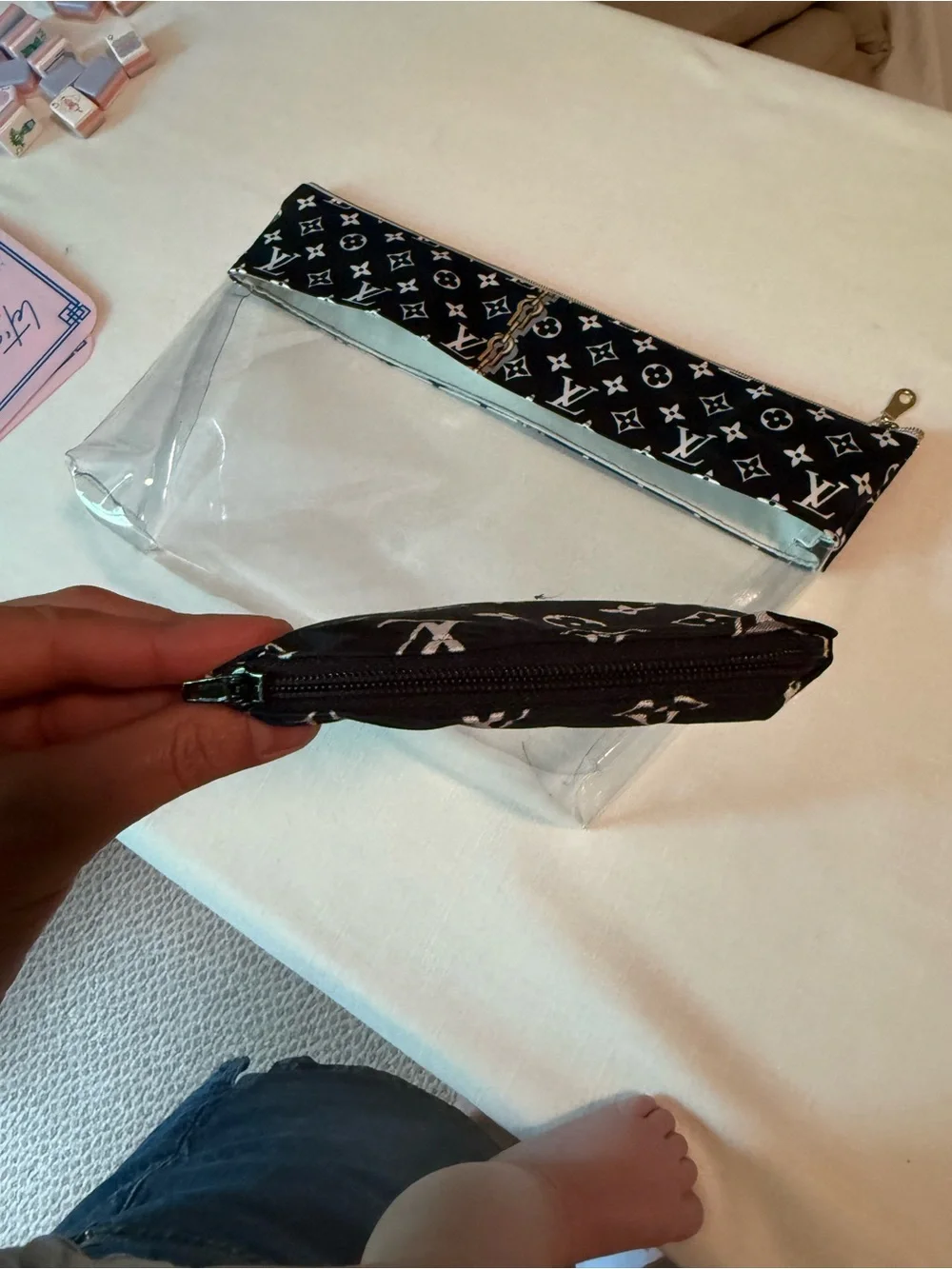 Small Louis Vuitton coin purse - Picture 5 of 7